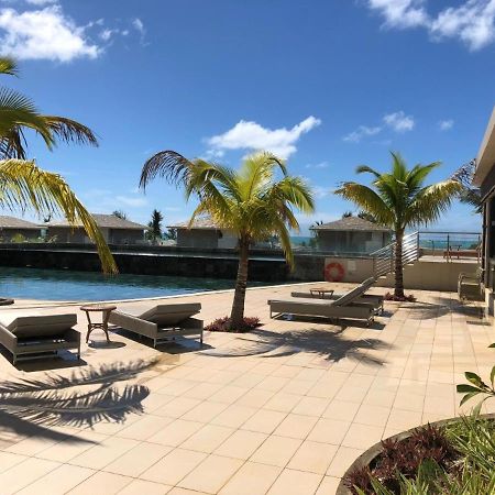 Apartment With A Sea View Roches Noires エクステリア 写真