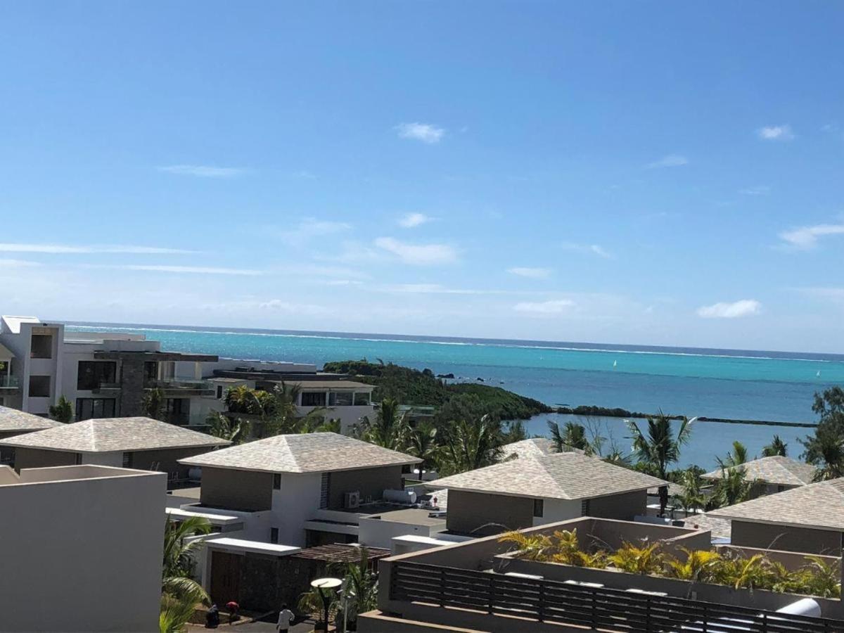Apartment With A Sea View Roches Noires エクステリア 写真